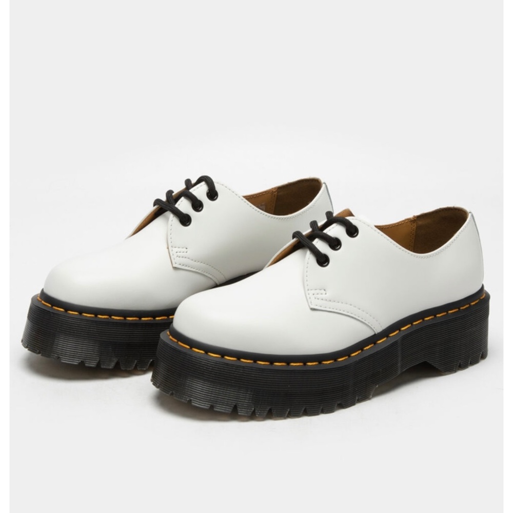 NEW DR. MARTENS 1461 Quad Smooth Leather White Women’s 10/ Men’s 8